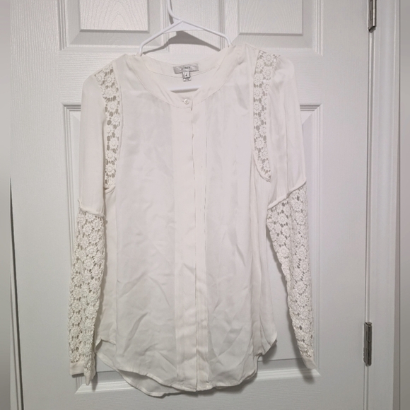 J. Crew, Women's Size 4, 100% Silk Button Down Blouse W/ 100% Cotton Lace Detail - Picture 1 of 7
